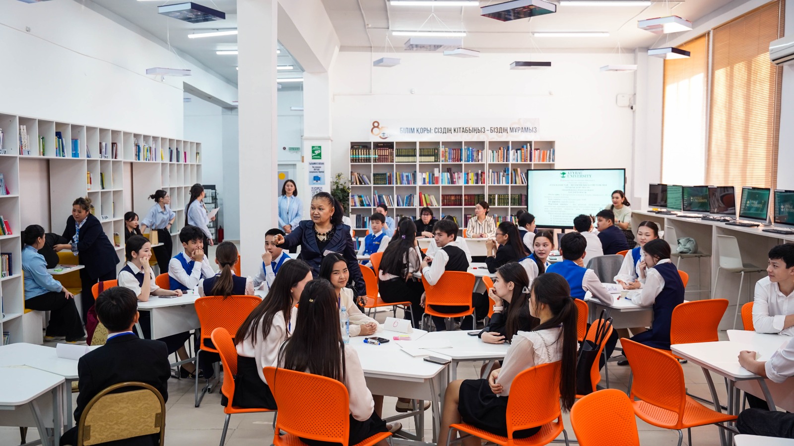 Атырау университетінде «Таза Қазақстан» акциясы аясында  экологиялық форум өтті