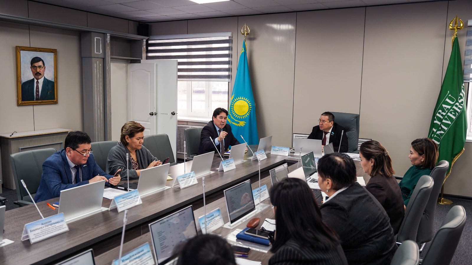 Атырау университетінде ғылыми қызметтің нәтижелері мен даму жоспарлары талқыланды