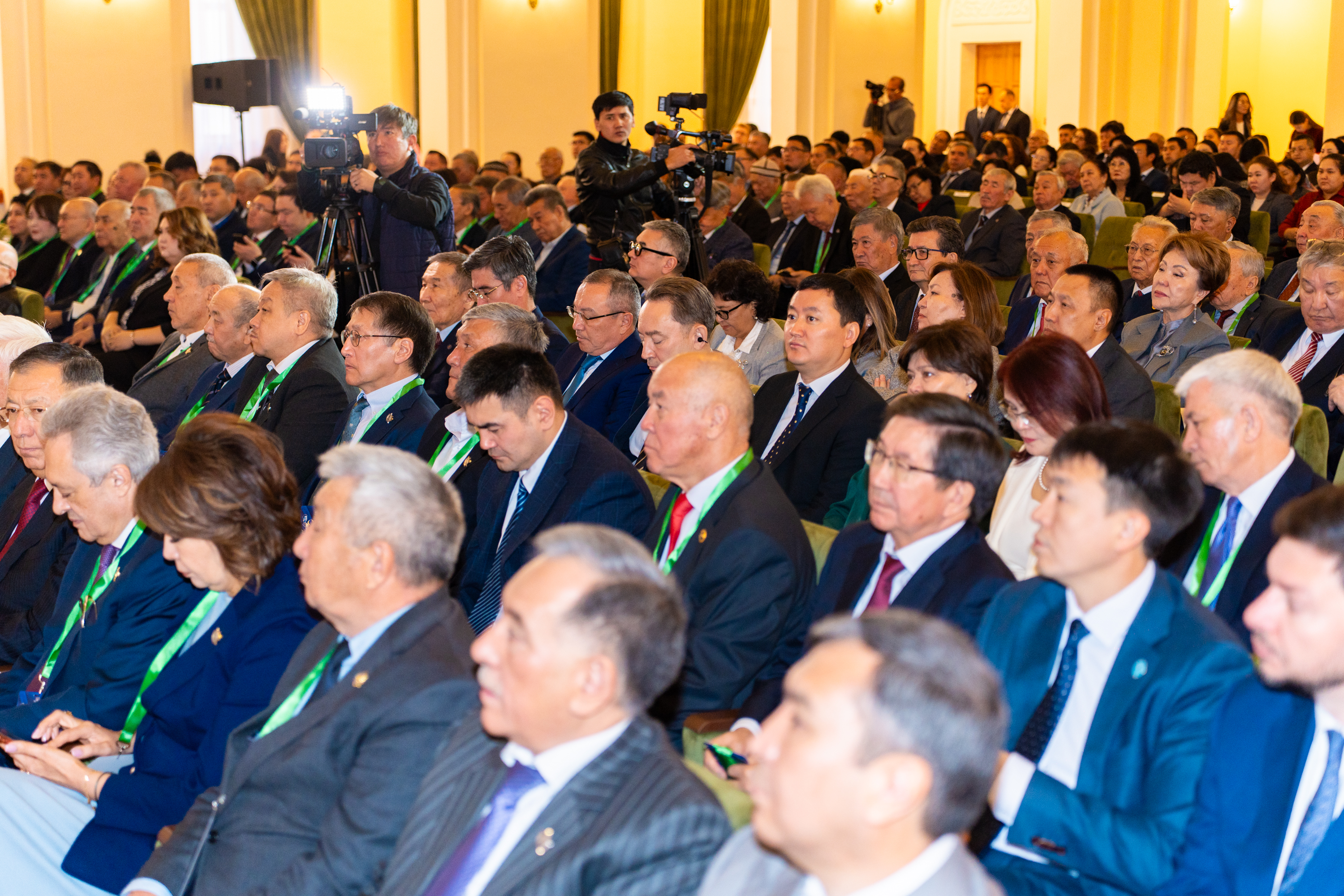 ҚР ҰЛТТЫҚ ҒЫЛЫМ АКАДЕМИЯСЫНЫҢ ҚҰРЫЛҒАНЫНА – 80 ЖЫЛ!