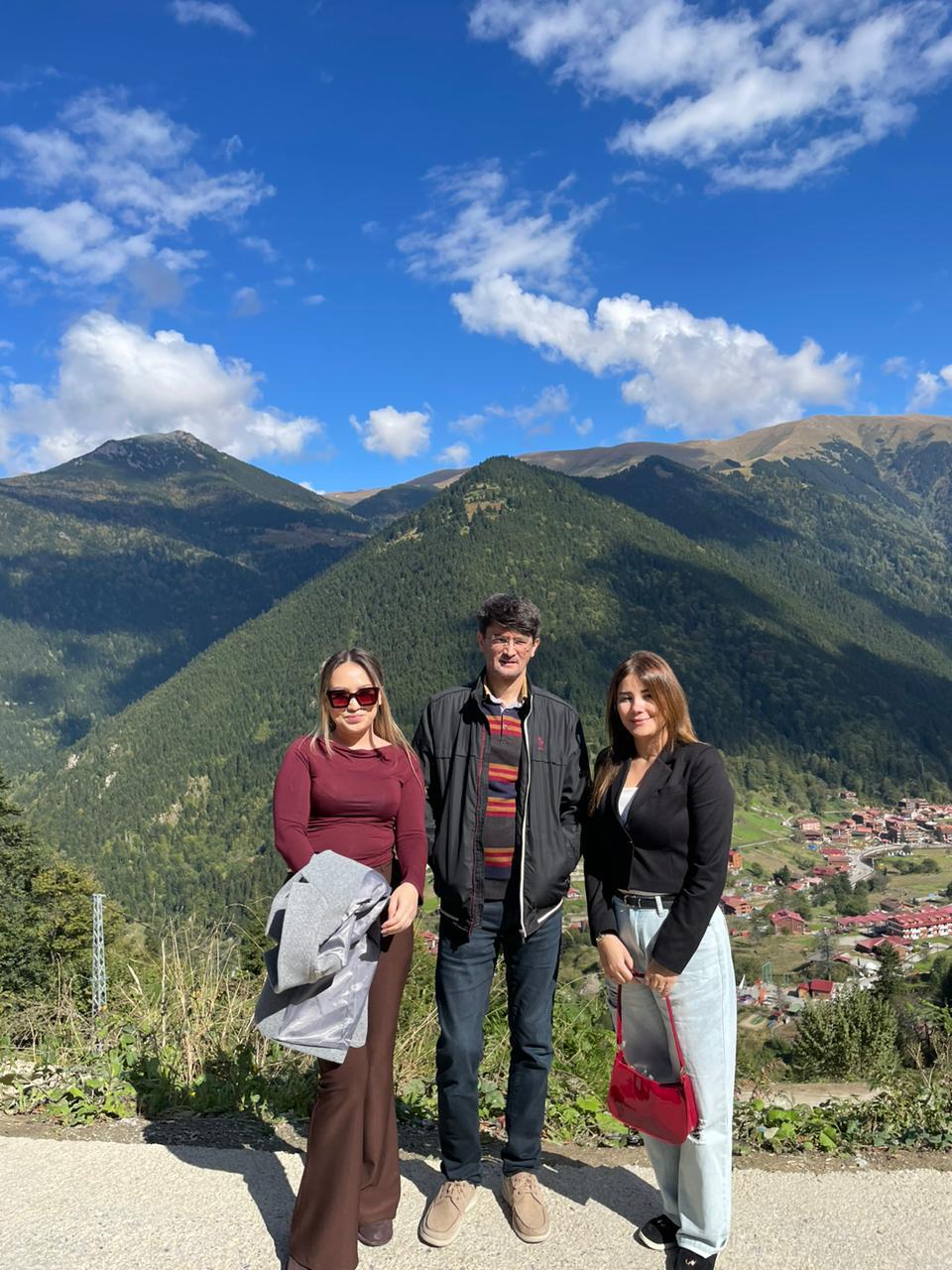 Artvin Çoruh Üniversitesi (Түркия) университетіндегі оқытушының академиялық ұтқырлығы