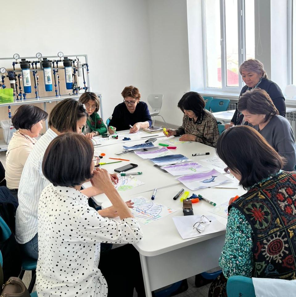 «Күміс университеті» аясында арт-терапиялық курс өтті