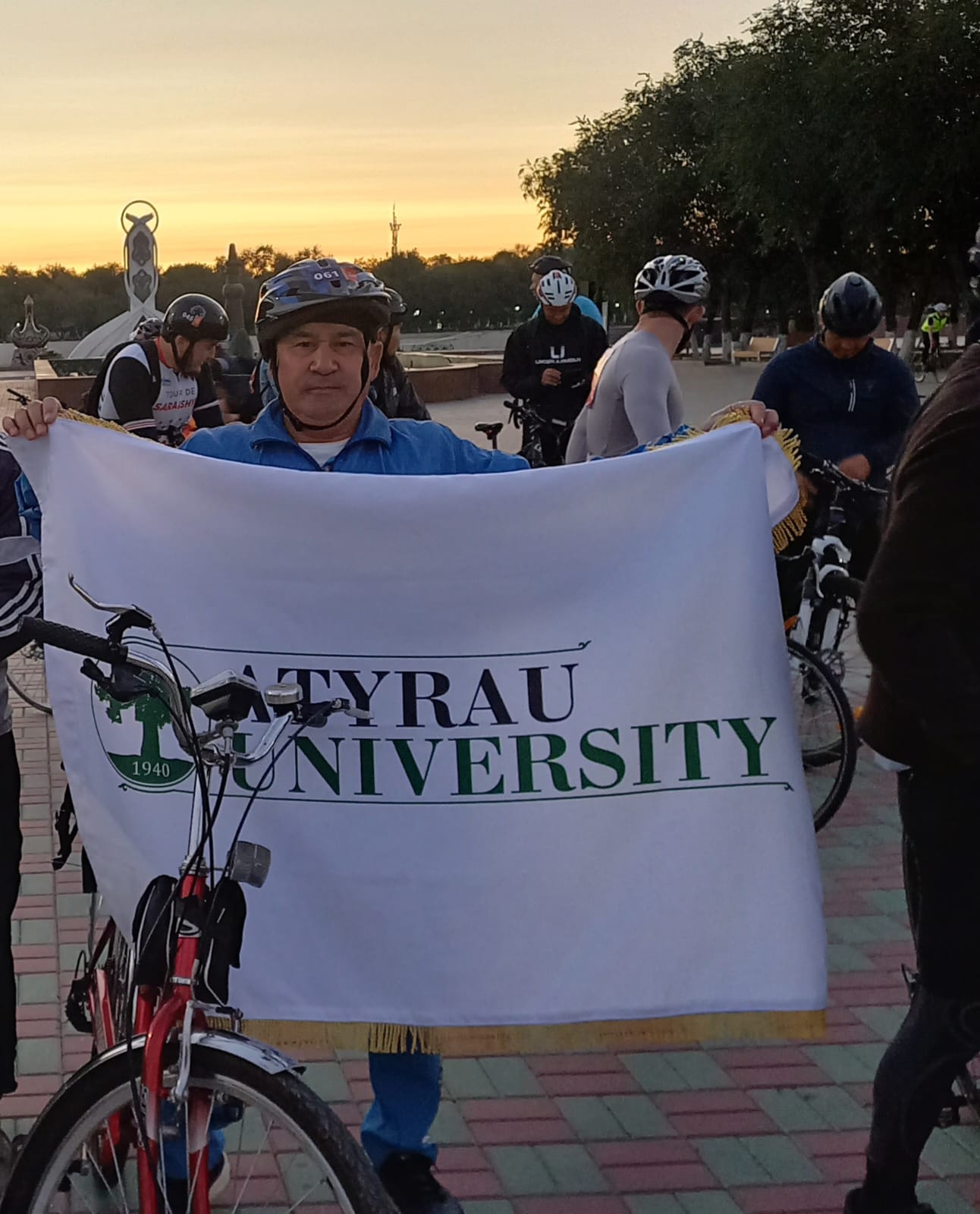 «TOUR DE SARAISHYQ-2026» ВЕЛОШЕРУІНЕ ОҚЫТУШЫ МЕН СТУДЕНТ ҚАТЫСТЫ