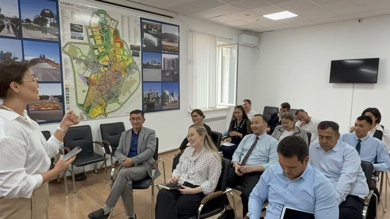 КОММУНИКАЦИЯ МӘДЕНИЕТІН ДАМЫТУҒА АРНАЛҒАН ТРЕНИНГ ӨТТІ