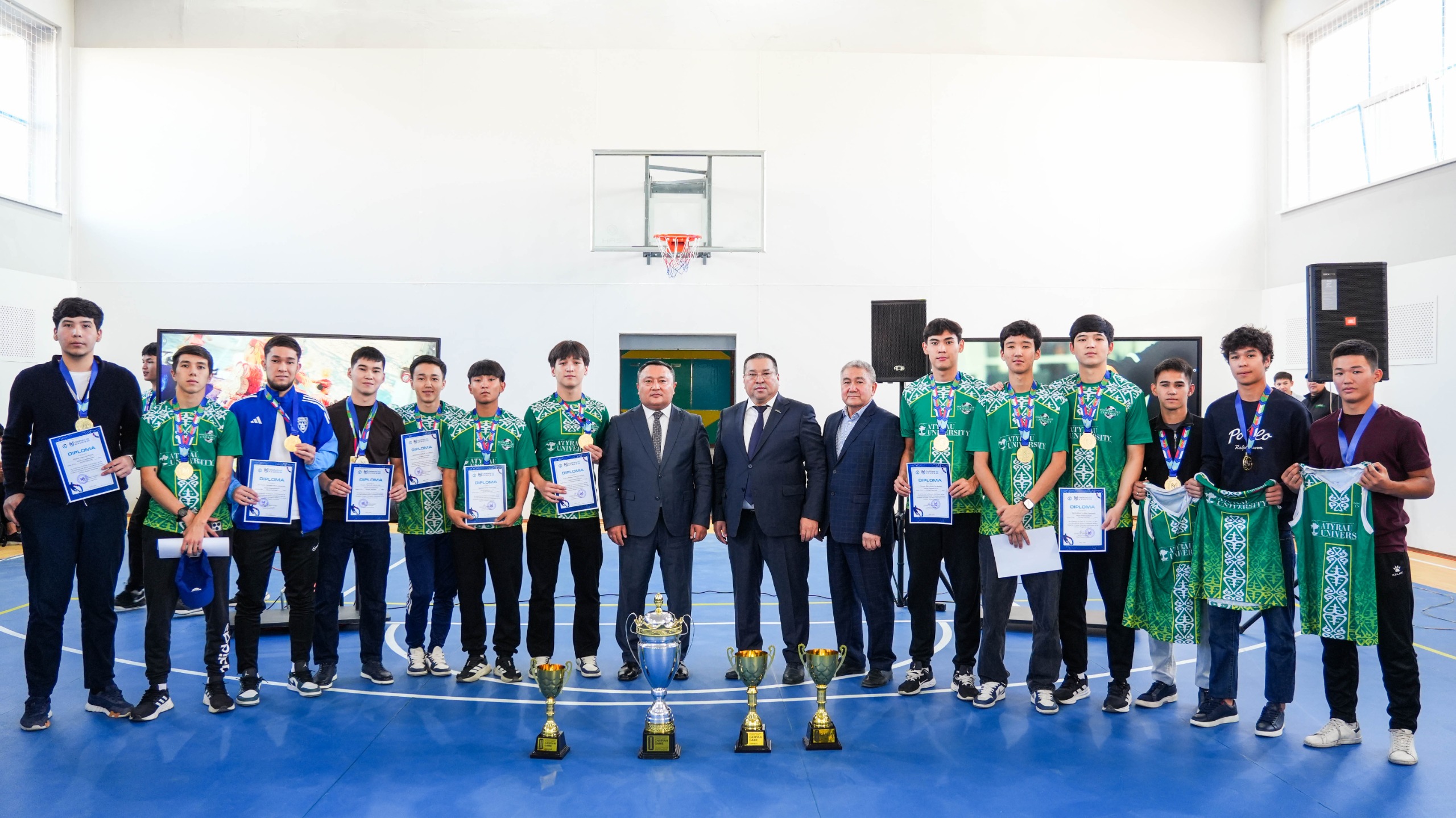 ЖЕҢІМПАЗ СТУДЕНТТЕРГЕ ЖЕҢІЛДІК ЖӘНЕ СЫЙАҚЫ БЕРІЛЕДІ
