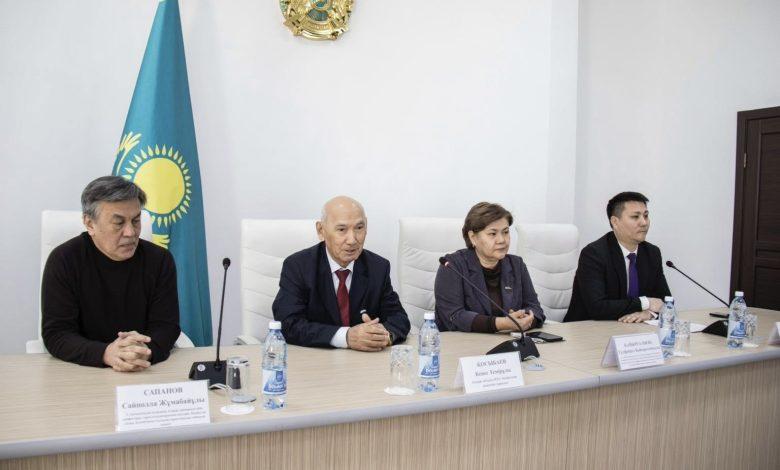 "Атырау" газеті: Конституциялық реформалар Махамбет ауданында жан-жақты түсіндірілді