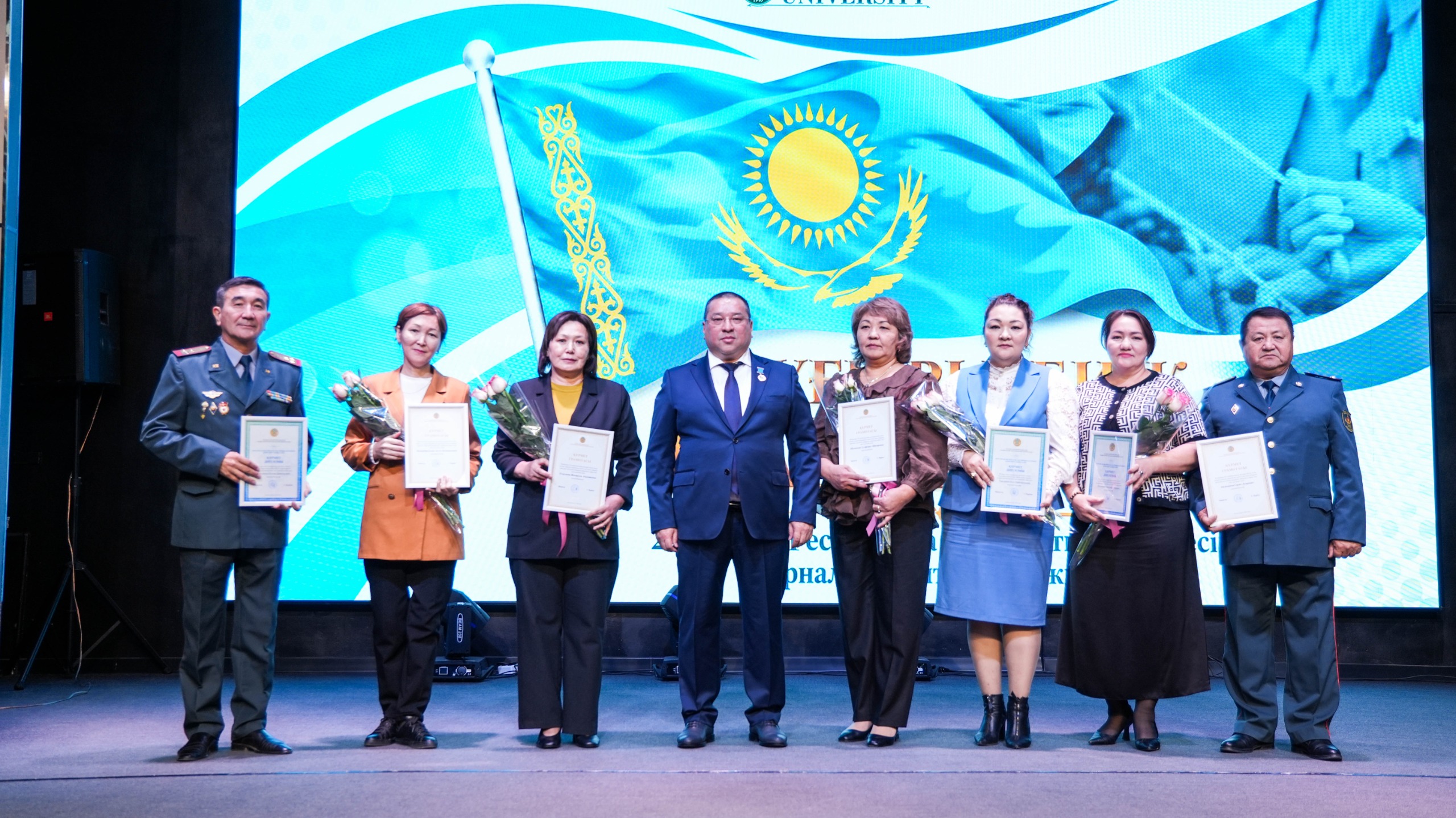 ҚР ҒЫЛЫМ ЖӘНЕ ЖОҒАРЫ БІЛІМ МИНИСТРЛІГІНІҢ МАРАПАТТАРЫ ҒАЛЫМДАРҒА ТАБЫСТАЛДЫ